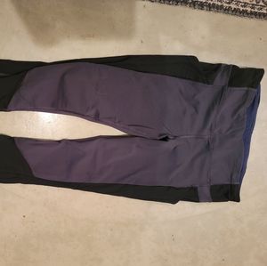 Lululemon size 8 luxtreme crops